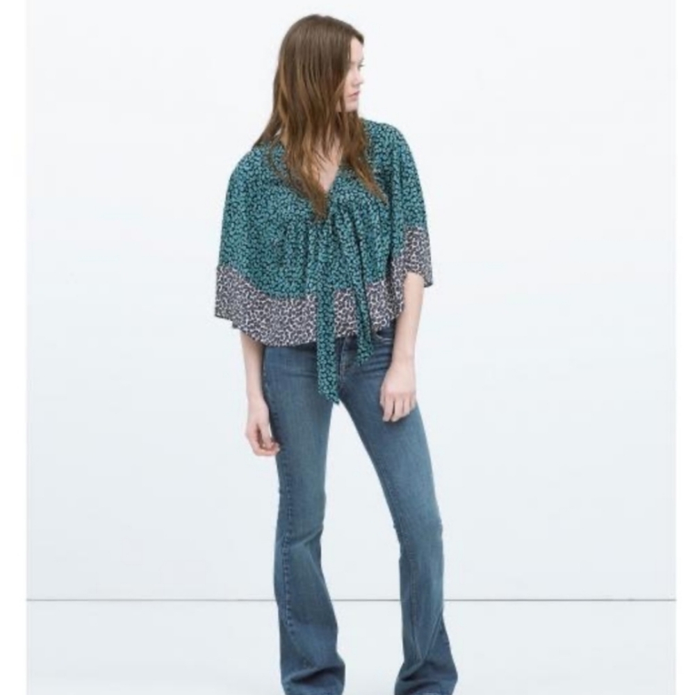 ⛱️ Zara TRF Floral Kimono Blouse